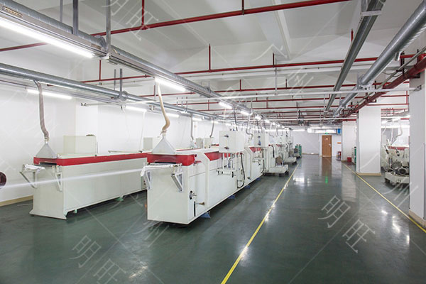 尼龙宅男视频污版琴弦